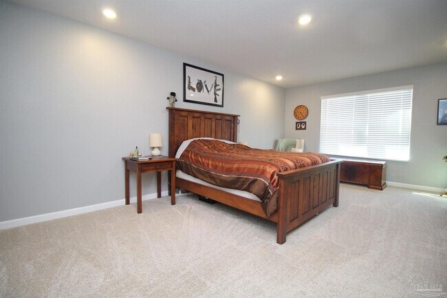 Building Photo - 6376 Burrow Ln