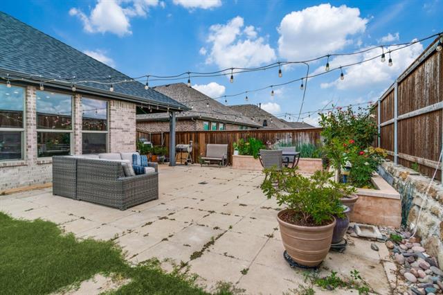 Building Photo - 4000 Starlight Creek Dr