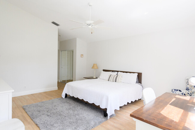 Building Photo - 3693 Miramontes Cir