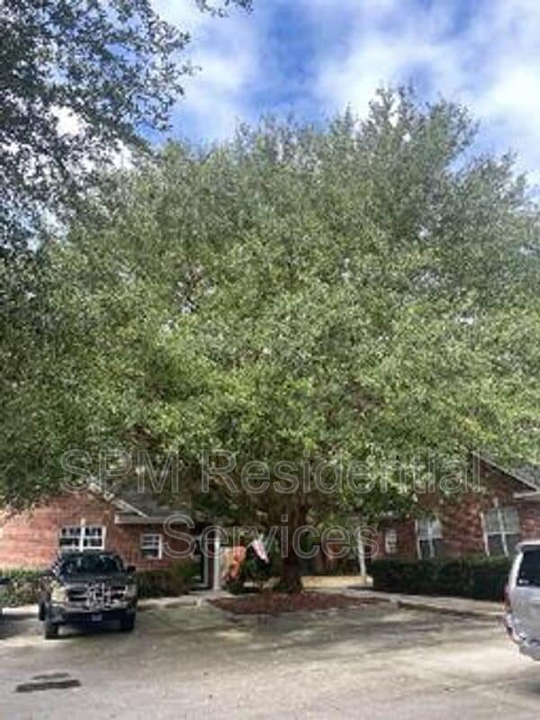 Building Photo - 1609 Wellspring Way