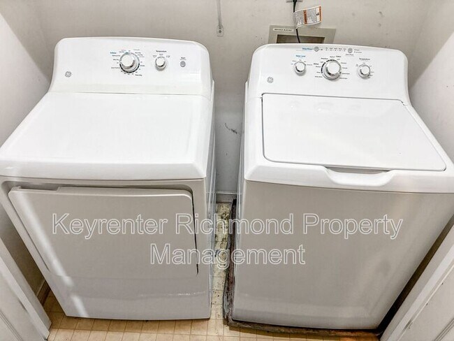 Building Photo - 10292 Wanchese Way