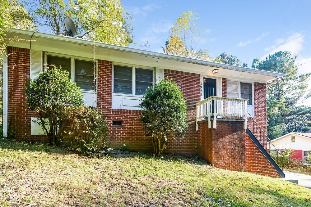 Building Photo - 3990 Rutgers Dr SW