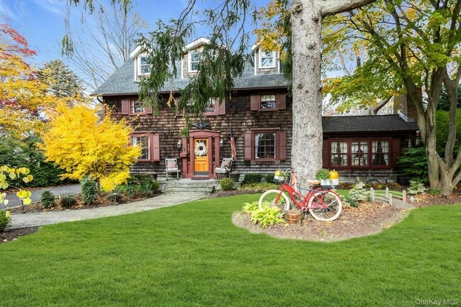 Primary Photo - 105 Academy St