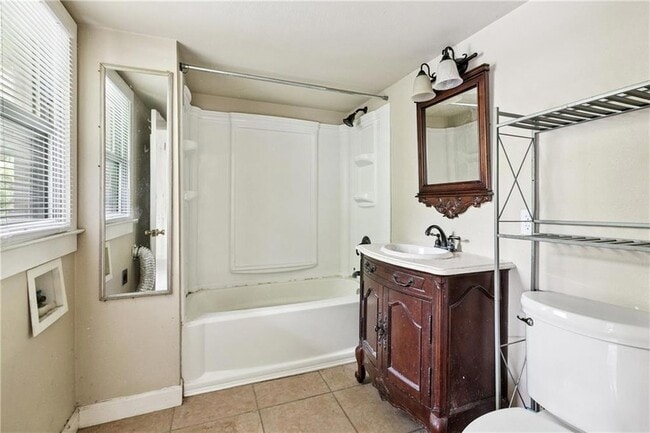 Building Photo - 1138 Cherokee St