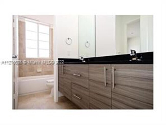 Building Photo - 2735 SW 81st Ter