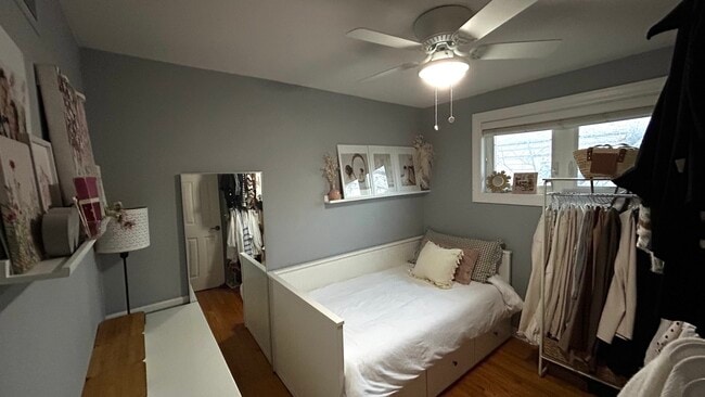 Building Photo - 42 W Taylor Rd