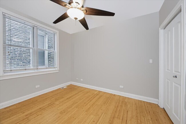 Building Photo - 2425 W Arthington St