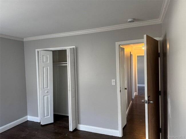 Building Photo - 1239 August Rd