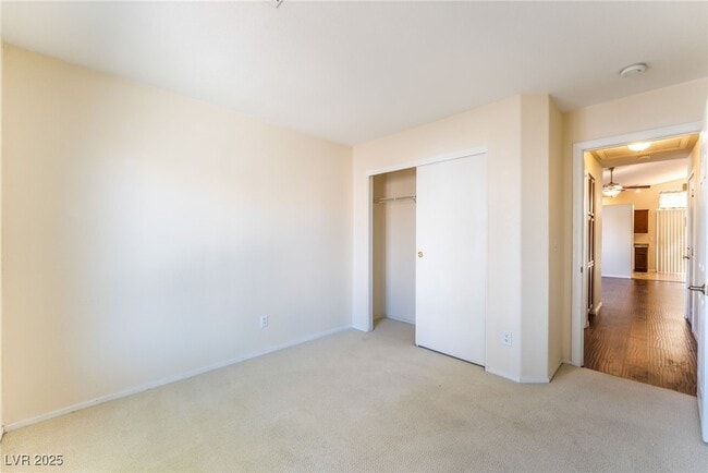 Building Photo - 5001 Light Springs Ave