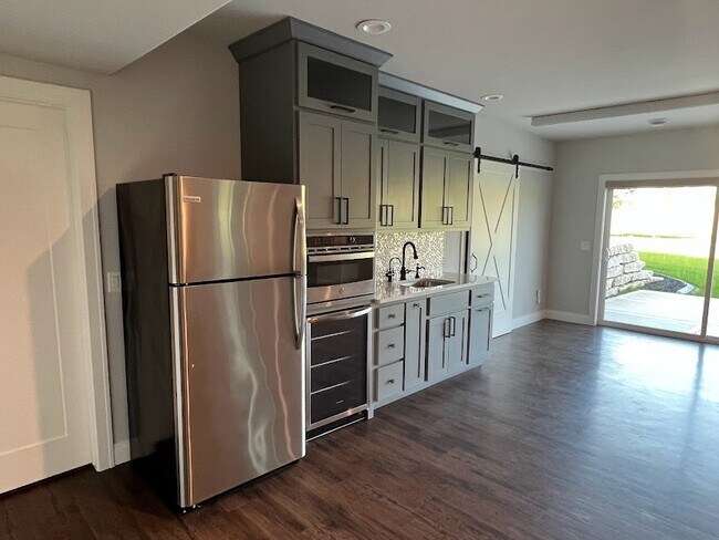 Building Photo - 3636 Eden Ct