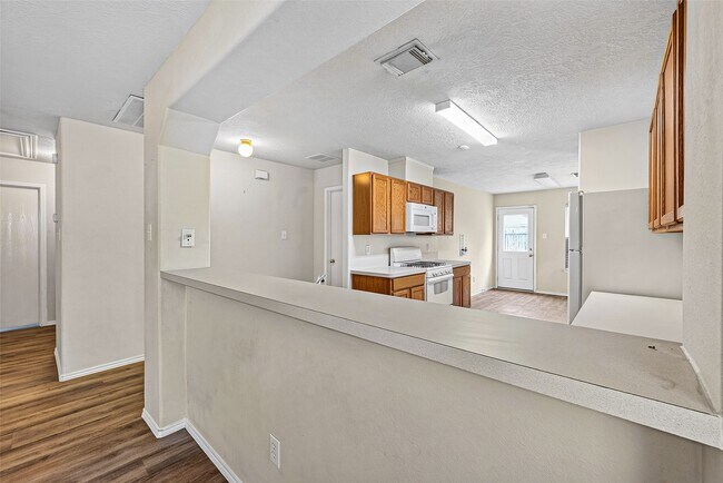 Building Photo - 19119 Yaupon Ranch Dr