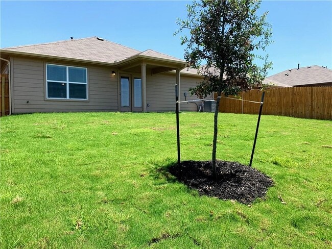 Building Photo - 3323 Brywood Dr