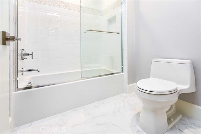 Building Photo - 126 Donati