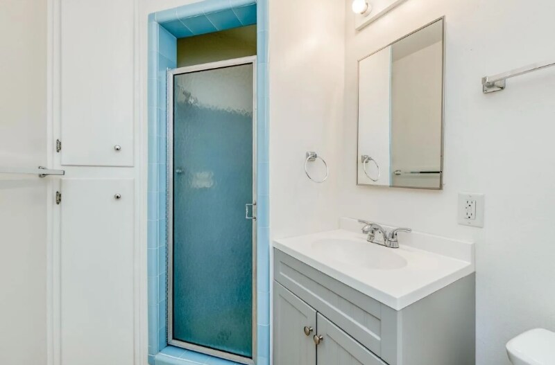 Building Photo - 5641 E Austin Way