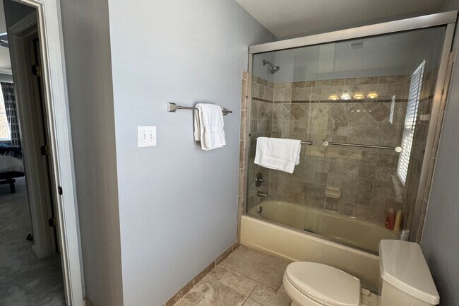 Building Photo - 9414 Grant Ave