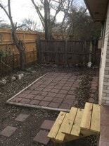 Building Photo - 1000 Ranchero Road