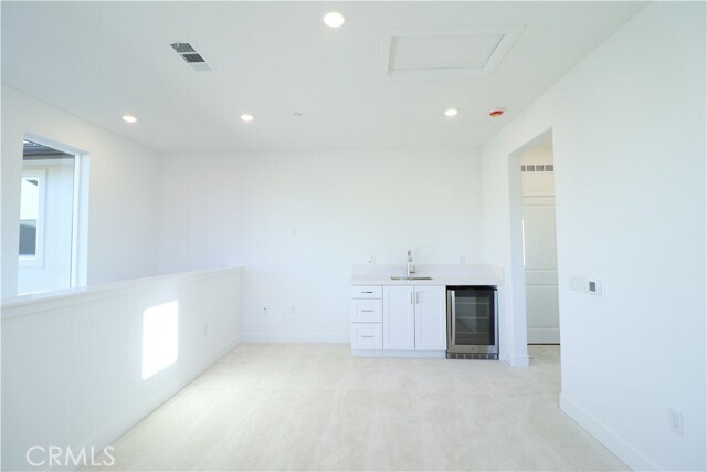 Building Photo - 647 Gadwall