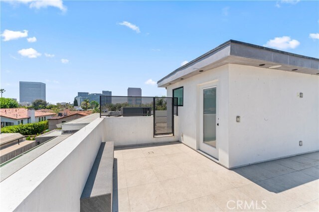 Building Photo - 6430 Drexel Ave