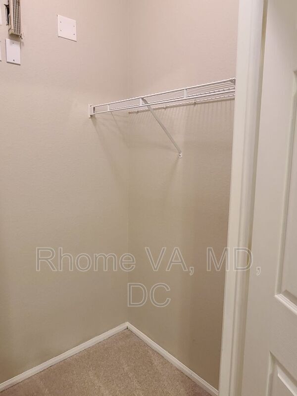 Building Photo - 1581 Spring Gate Dr.