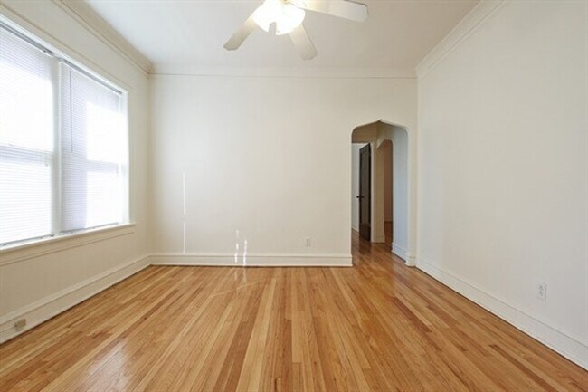 Building Photo - Brainard Apartments