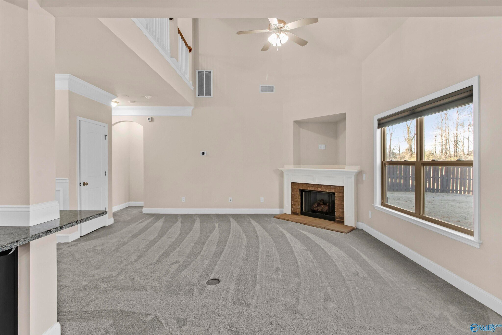 Building Photo - 110 Wolf Creek Trl SW