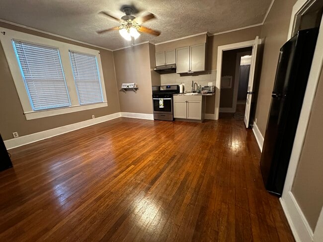 Building Photo - 104 Nouveau Ln