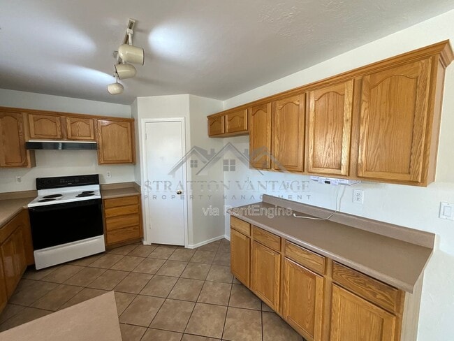 Building Photo - 12405 W Scotts Dr