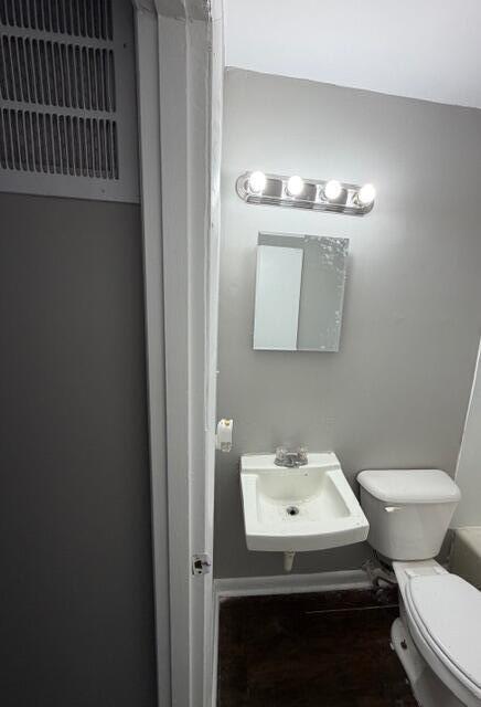 Building Photo - 625 Lisa Ct