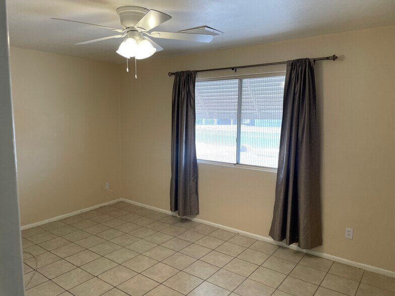 Guest Bedroom - 11044 W Sun City Blvd