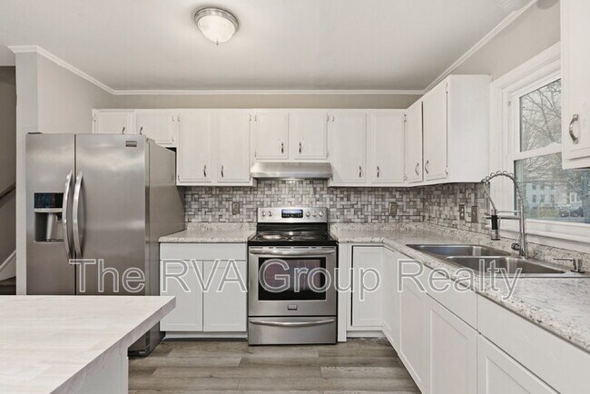 Building Photo - 3202 Utah Pl