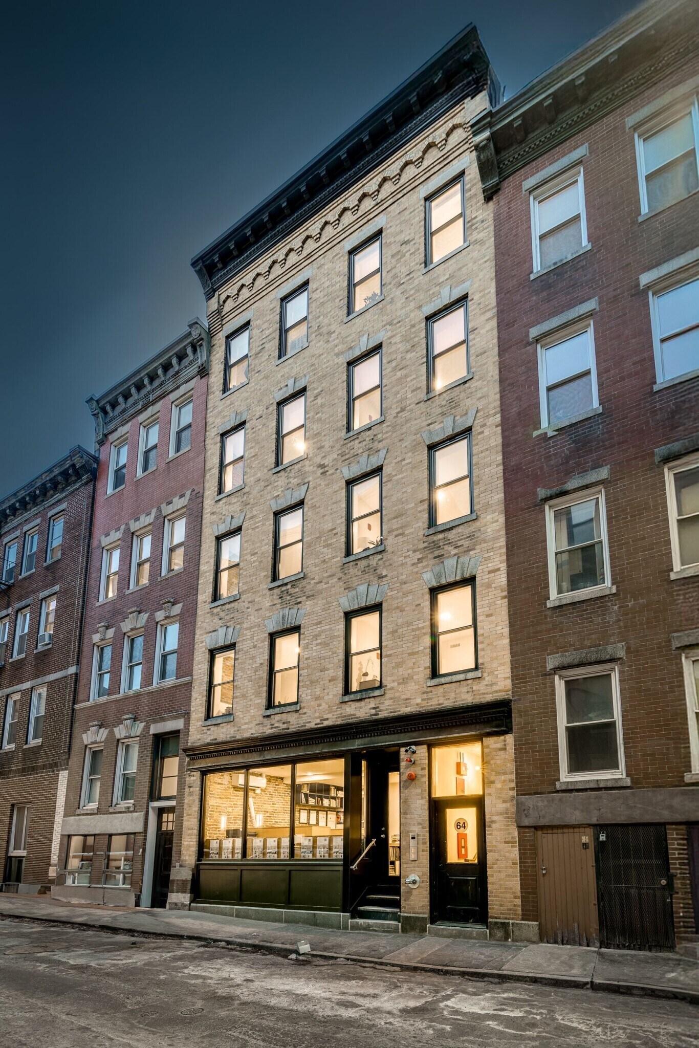 Building Photo - 64 N Margin St