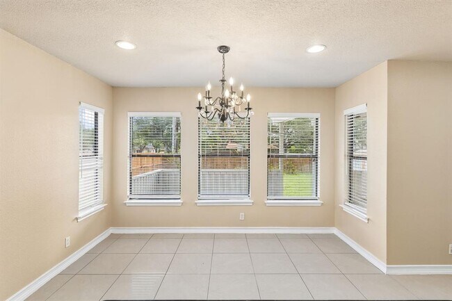 Building Photo - 1300 Chalk Ln