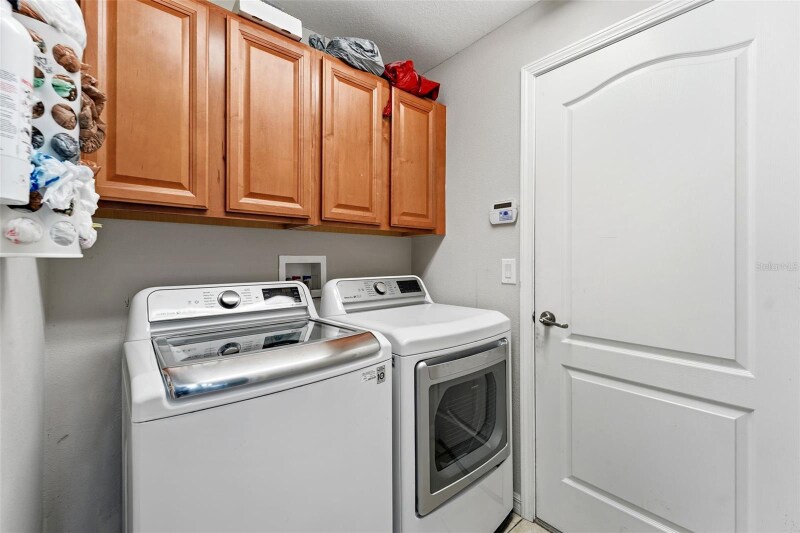 Building Photo - 2853 Trinity Cottage Dr