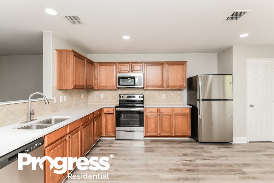 Building Photo - 7621 Indigo Ridge Dr