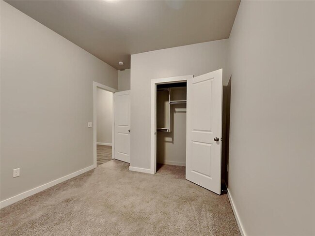 Building Photo - 14308 Peach Tree Dr