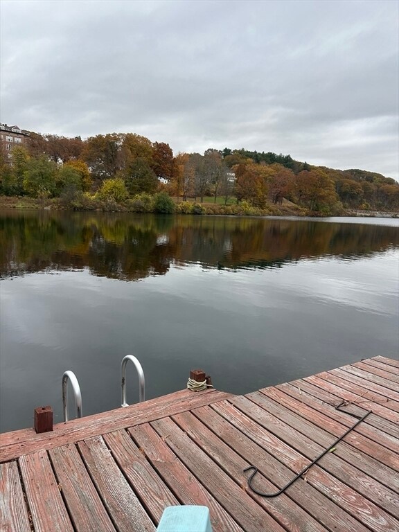 Building Photo - 40 Nashua St