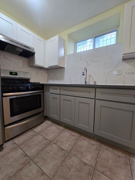 Building Photo - 187 Colon Ave