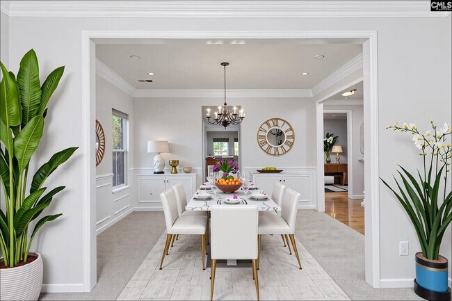 Building Photo - 651 Stonebury Cir