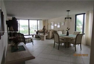 Building Photo - 3590 S Ocean Blvd