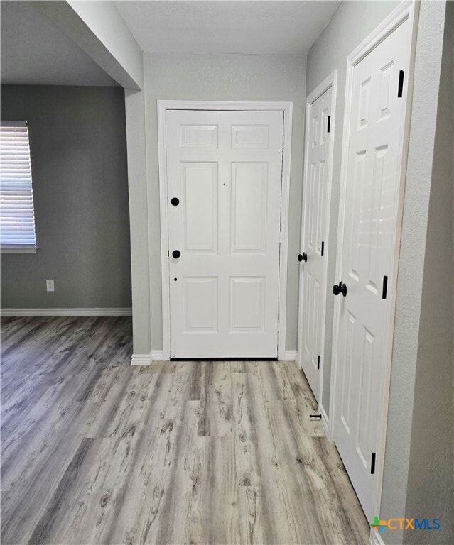 Building Photo - 1204 Amthor Ave