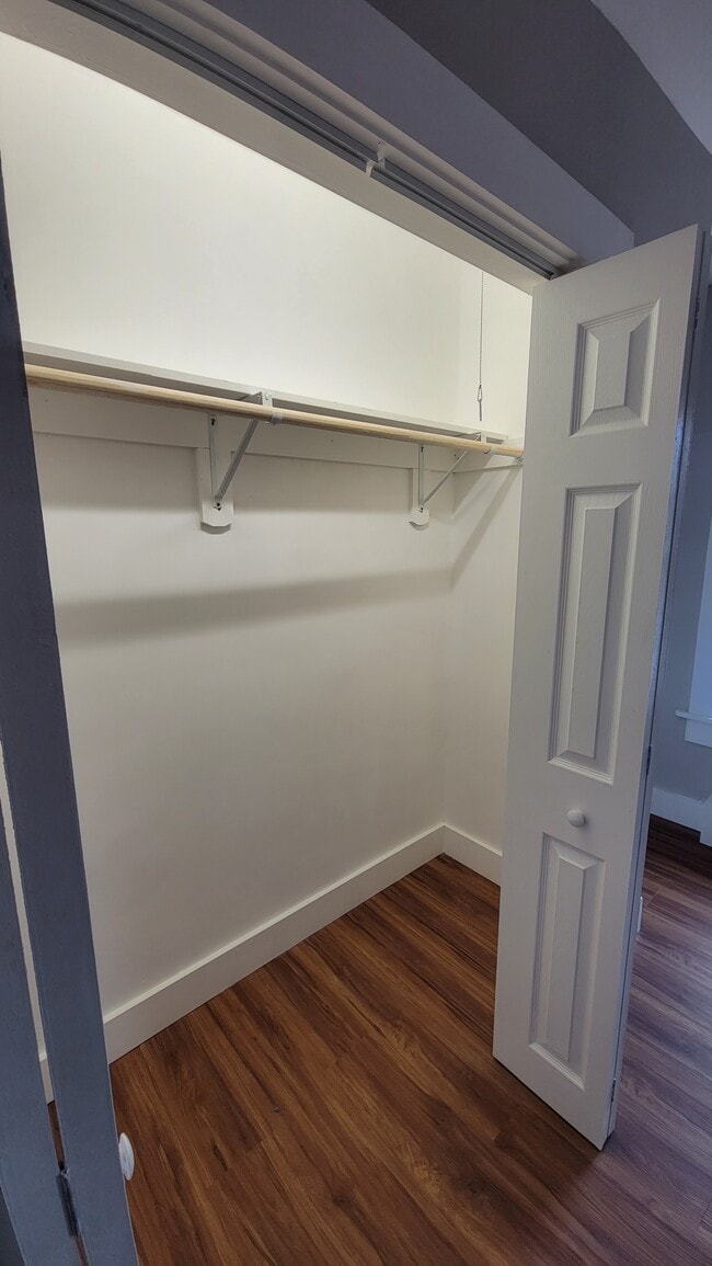 Building Photo - 1130 US-4