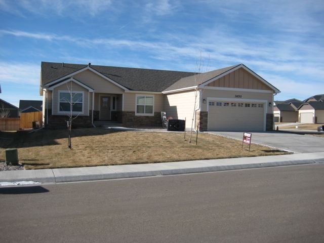 Building Photo - 3 BEDROOM 2 BATHROOM SADDLE RIDGE SINGLE FAMILY HOME