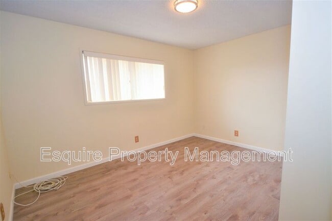 Building Photo - 609 Marsh Rondo