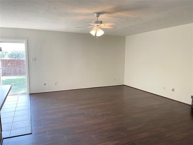Building Photo - 612 Valley View Dr
