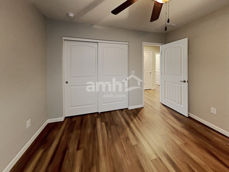 Building Photo - 20677 W Point Ridge Rd