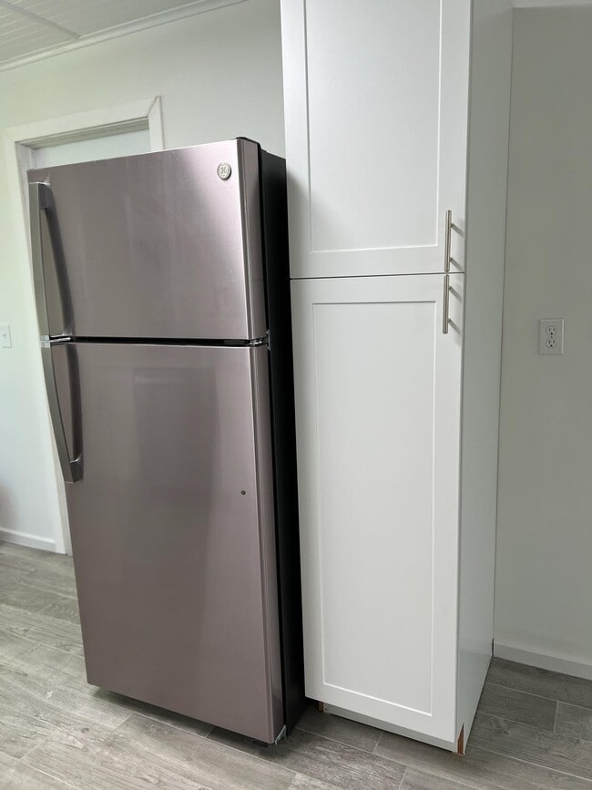 Building Photo - 515 N 7th St