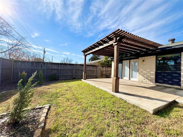 Building Photo - 1456 Sherrye Dr