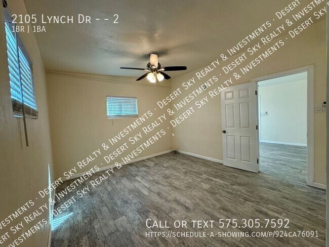 Building Photo - 2105 Lynch Dr
