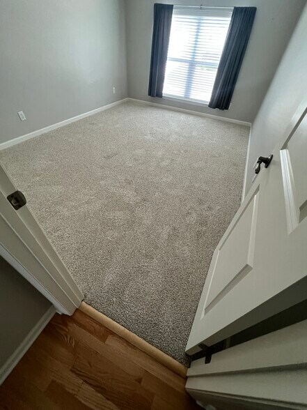 bedroom 1 - 7506 Hampstead Hall Dr