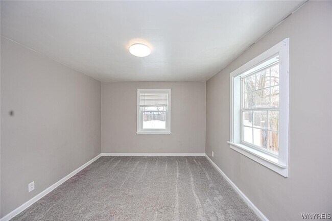 Building Photo - 1629 10th St